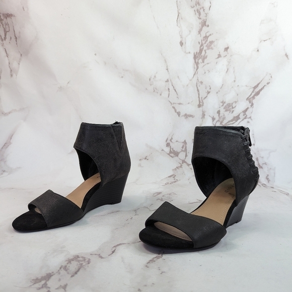 Torrid Black Wedge Size 6.5 W Wide Heel Lace Up Sandal Open Toe Zip Faux Leather - Picture 4 of 10